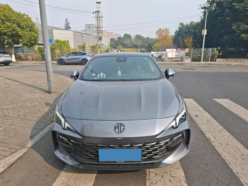 2023 MG 7 1.5T 188HP L4 7DCT,autocango,china used car exporter,china ev exporter,chinese used car exporter,chinese used ev exporter