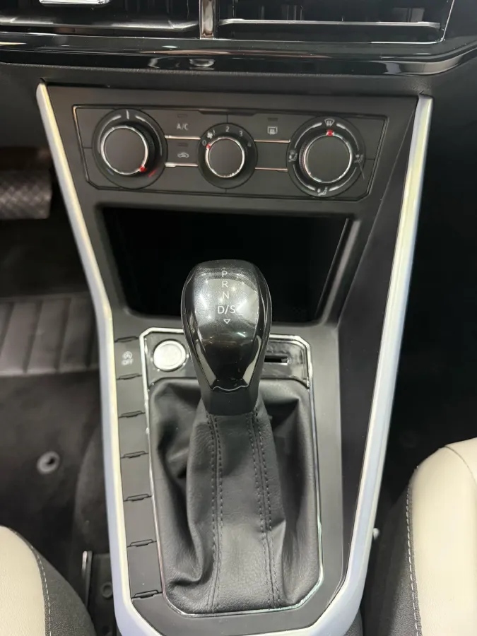 2023 Volkswagen Polo 1.5L 113HP L4 6AT,autocango,china used car exporter,china ev exporter,chinese used car exporter,chinese used ev exporter