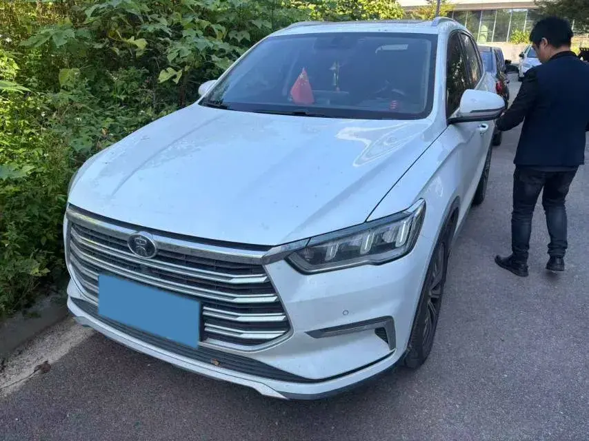 2019 BYD Song Pro 1.5T 160HP L4 6DCT PHEV 15.7KWH