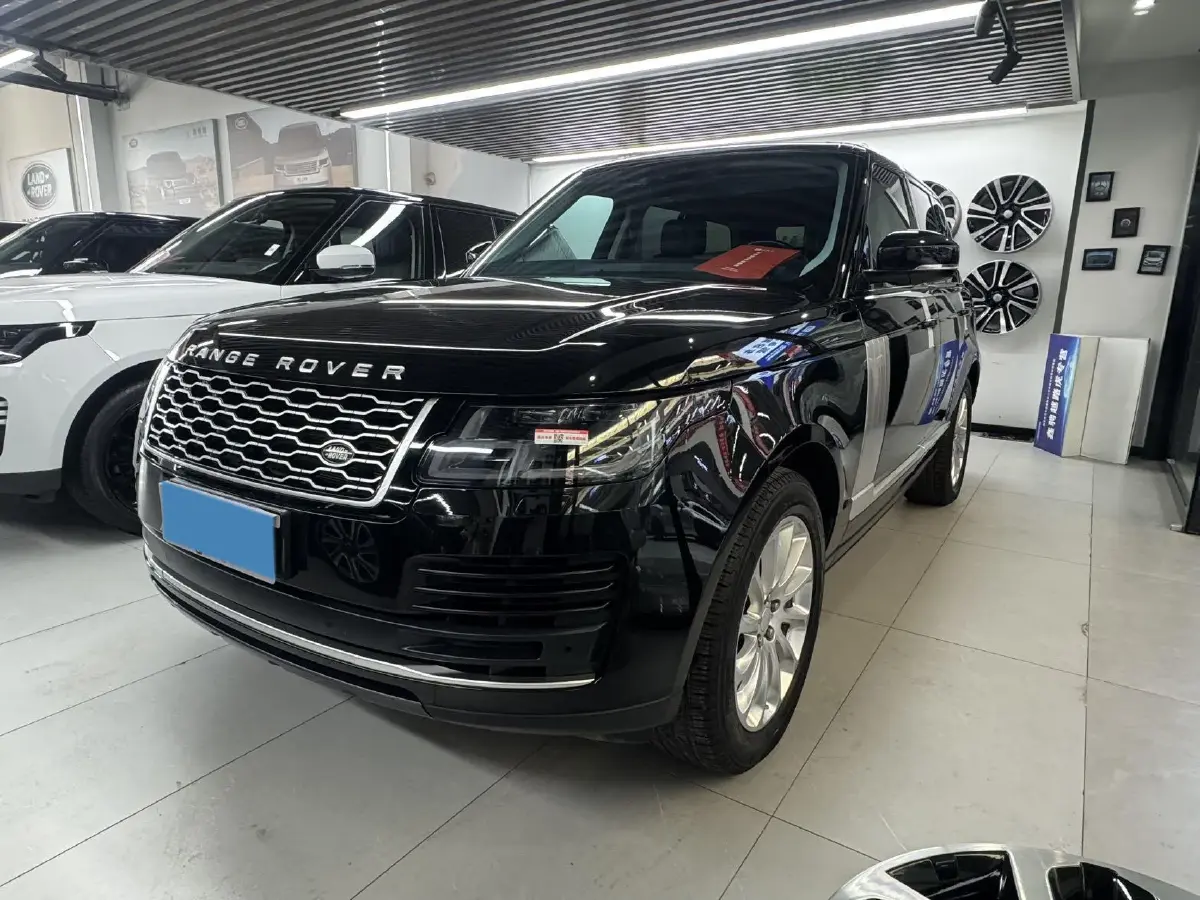 2019 BMW 7 Series 3.0T 340HP L6 8AT