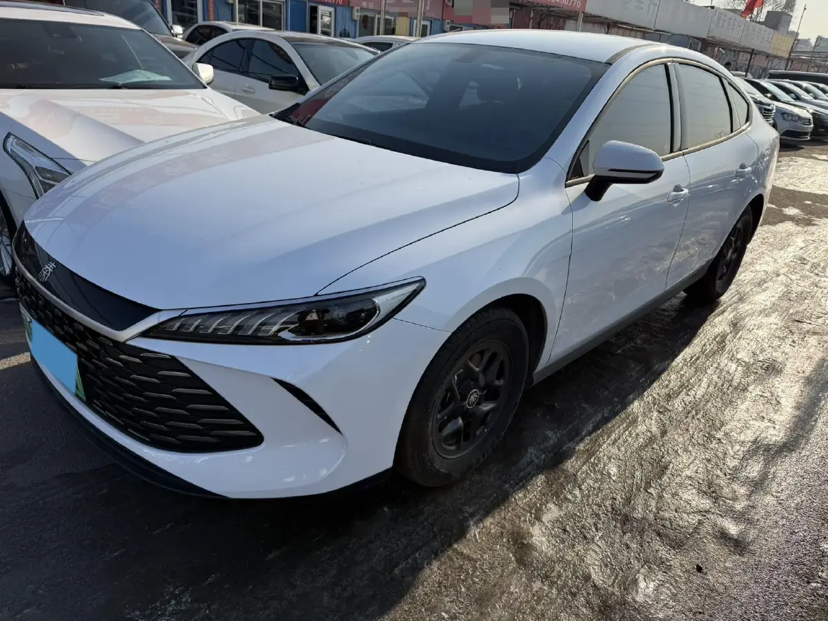 2025 BYD Qin Plus 1.5L 101HP L4 E-CVT PHEV 7.68KWH