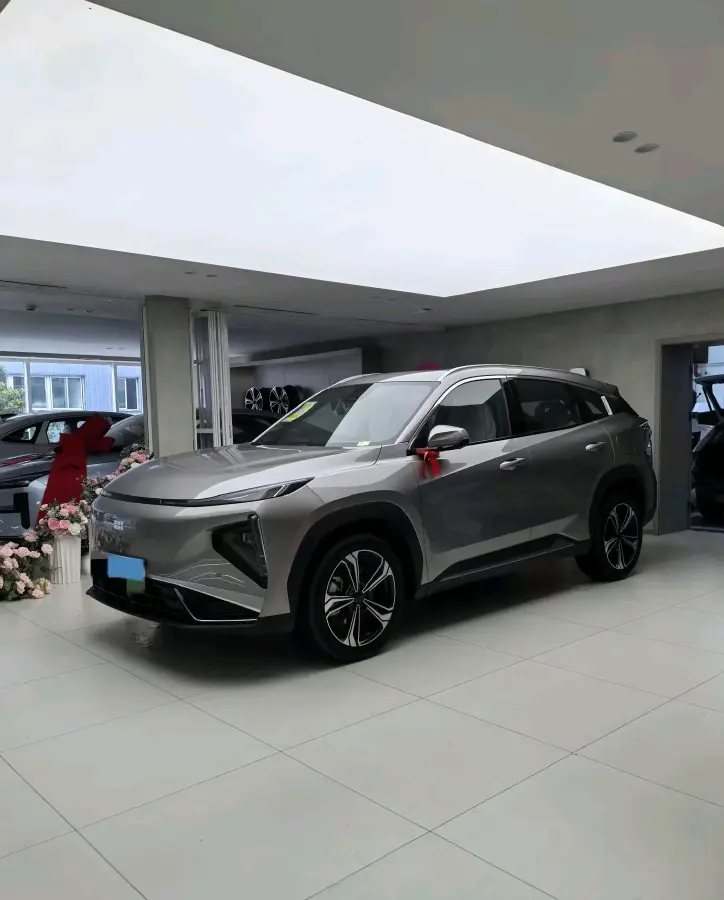 2025 Geely Galaxy L7 1.5L 112HP L4 1DHT PHEV 18.4KWH