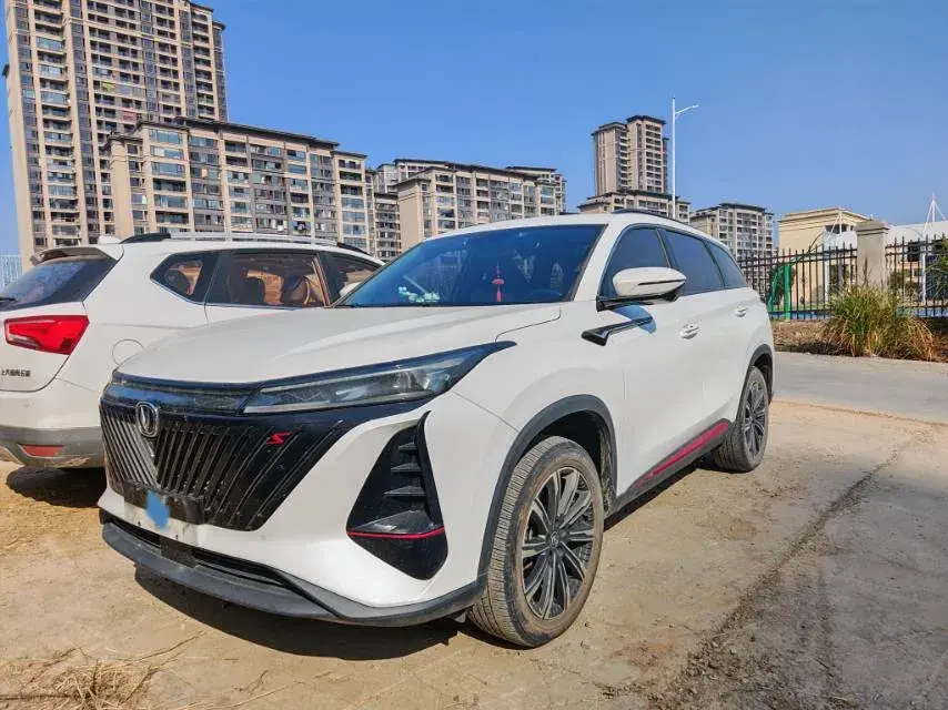 2022 ChangAn CS75 Plus 2.0T 233HP L4 8AT