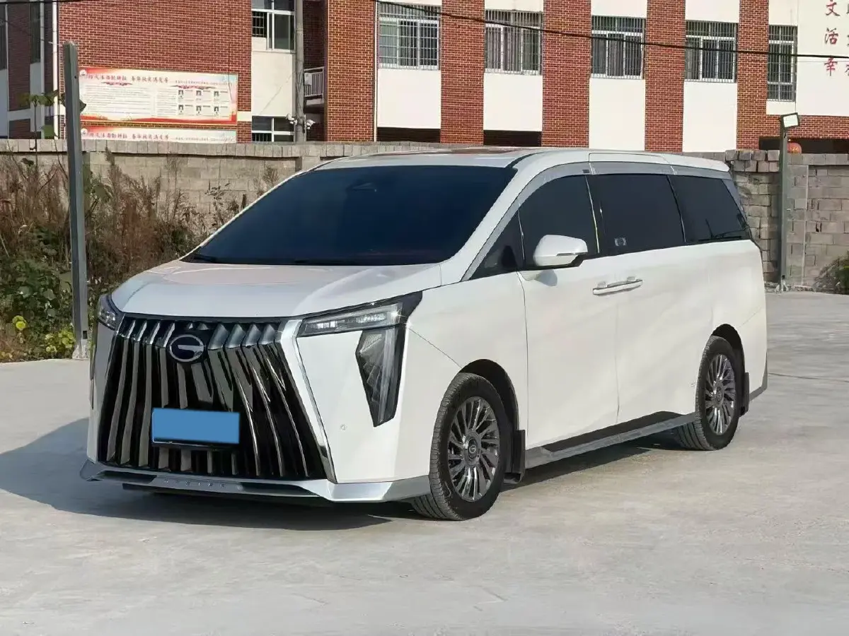 2023 GAC Trumpchi M8 2.0T 252HP L4 8AT