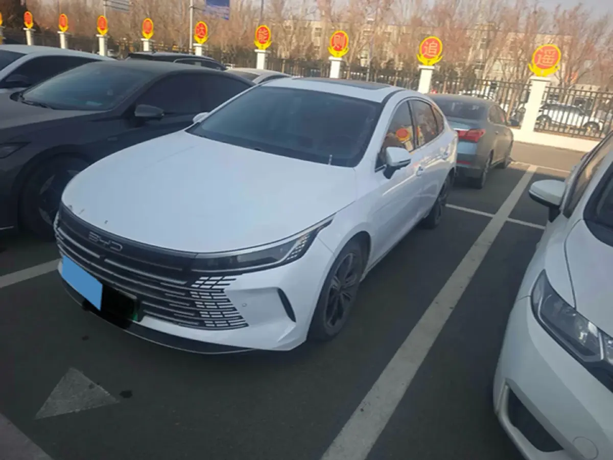 2022 Roewe RX5 MAX 1.5T 181HP L4 6AT
