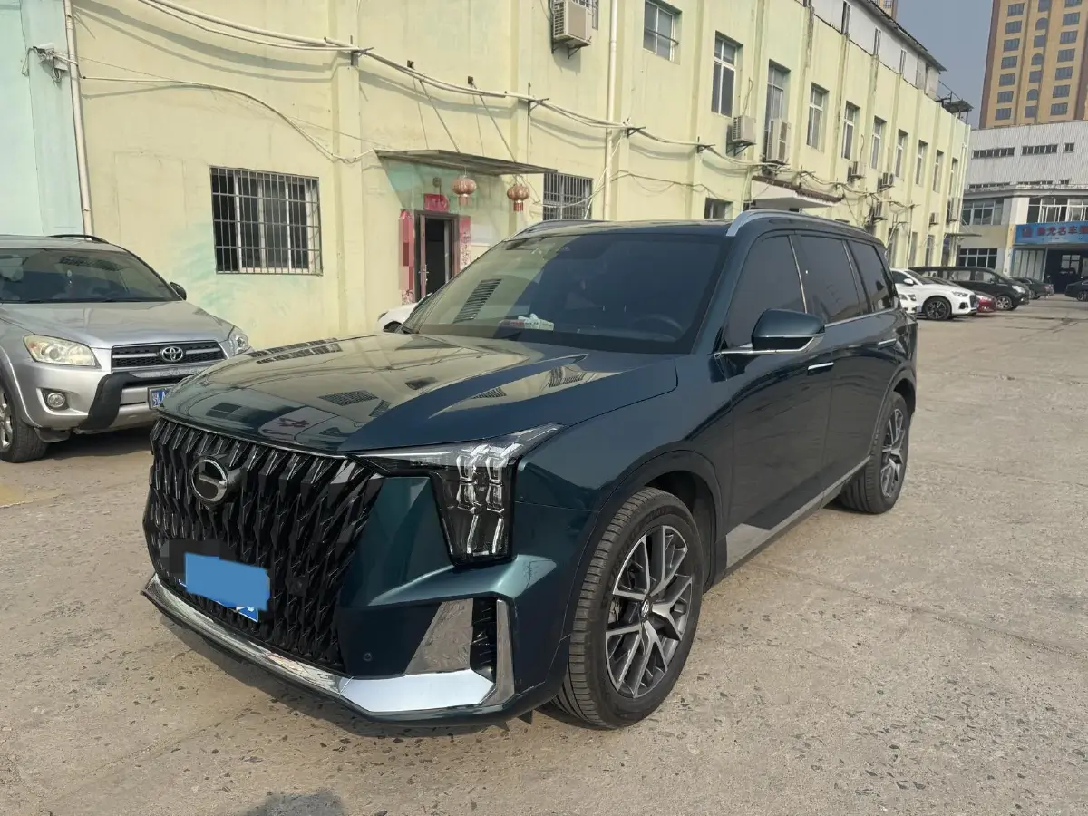 2022 GAC Trumpchi GS8 2.0T 190HP L4 E-CVT Hybrid