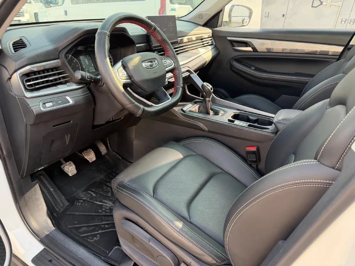 2021 Geely Vision X6 1.4T 141HP L4 6MT,autocango,china used car exporter,china ev exporter,chinese used car exporter,chinese used ev exporter