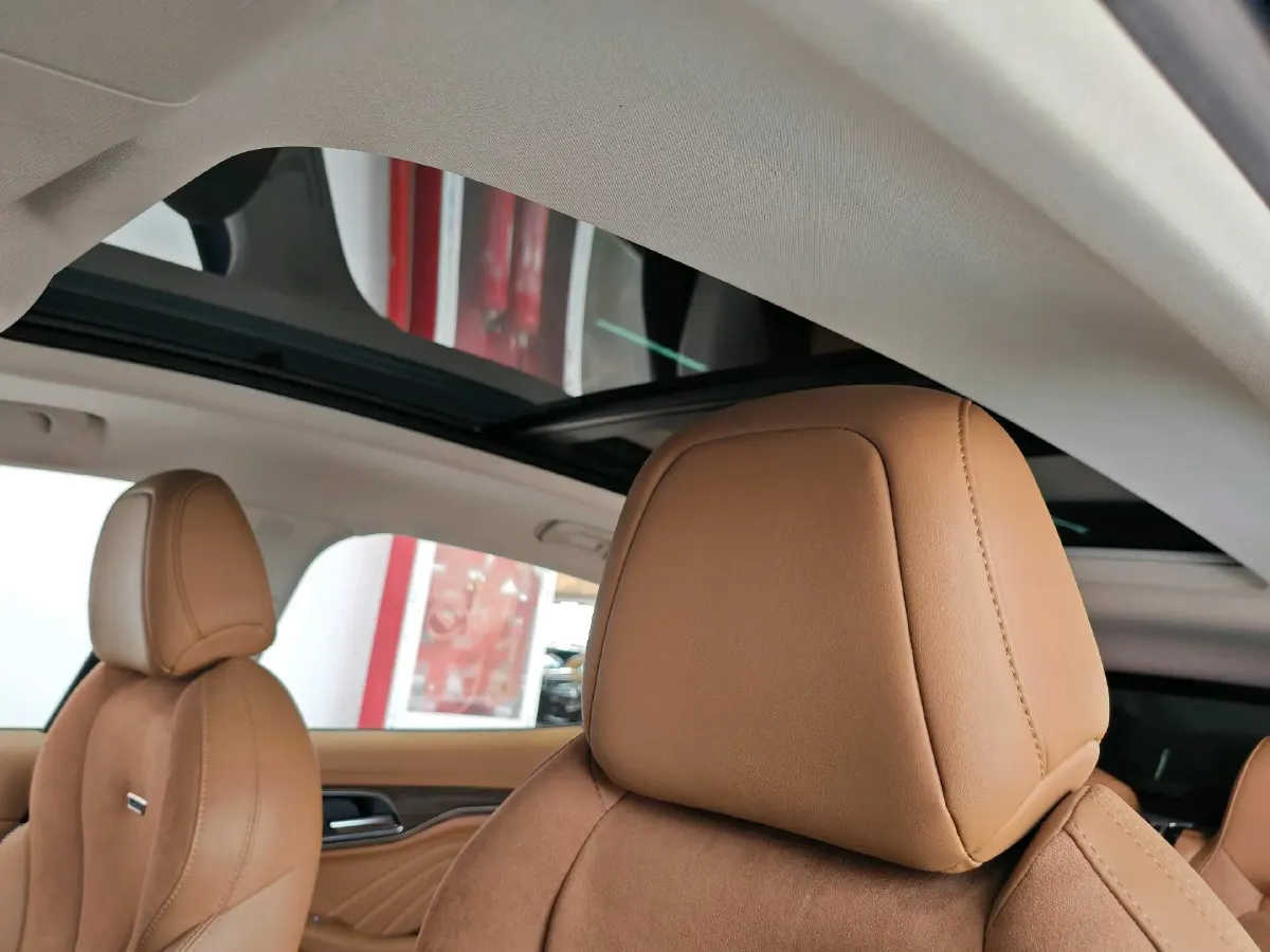 2018 Roewe MARVEL X BEV 52.5KWH,autocango,china used car exporter,china ev exporter,chinese used car exporter,chinese used ev exporter