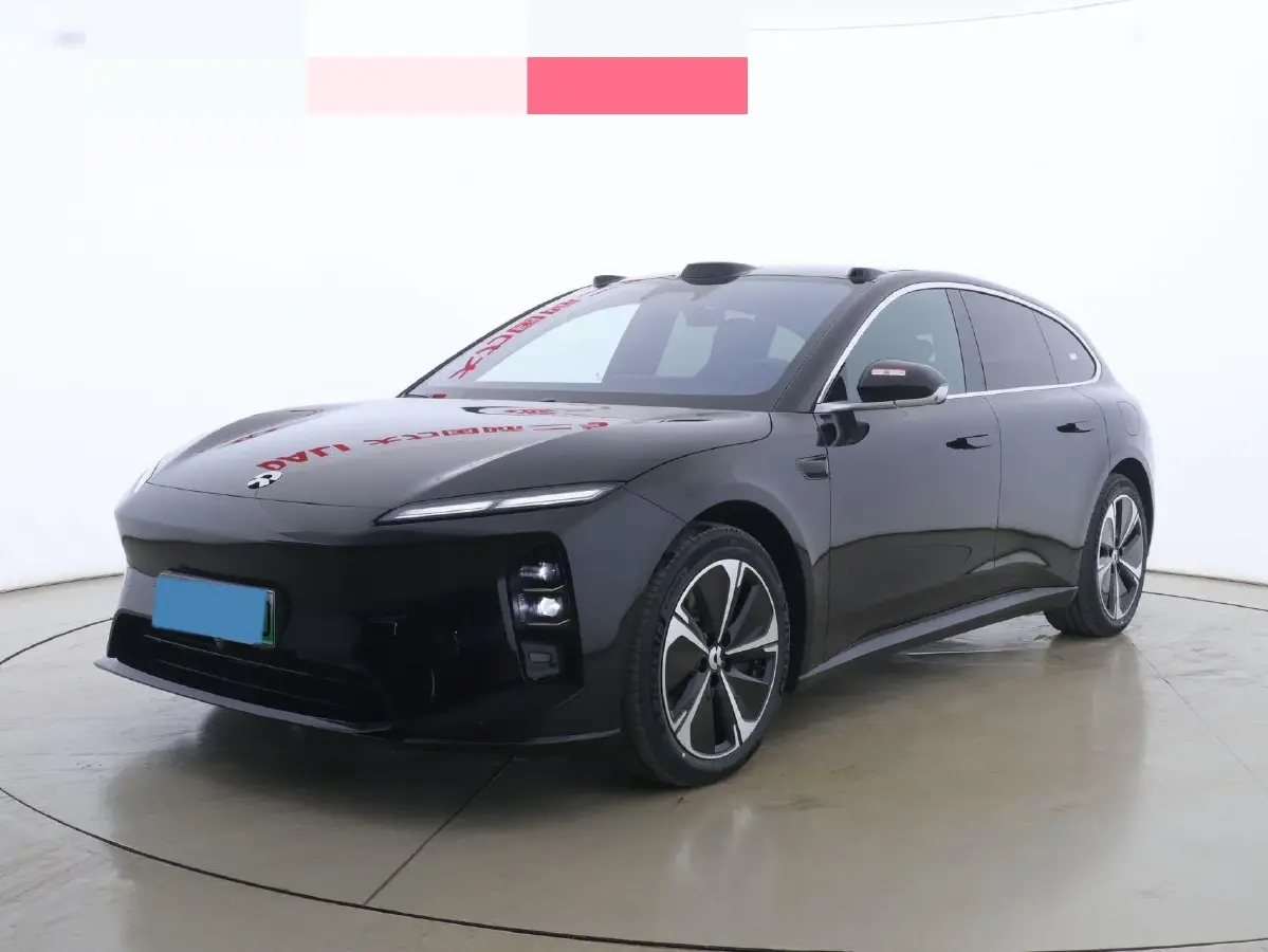2025 NIO ET5T BEV
