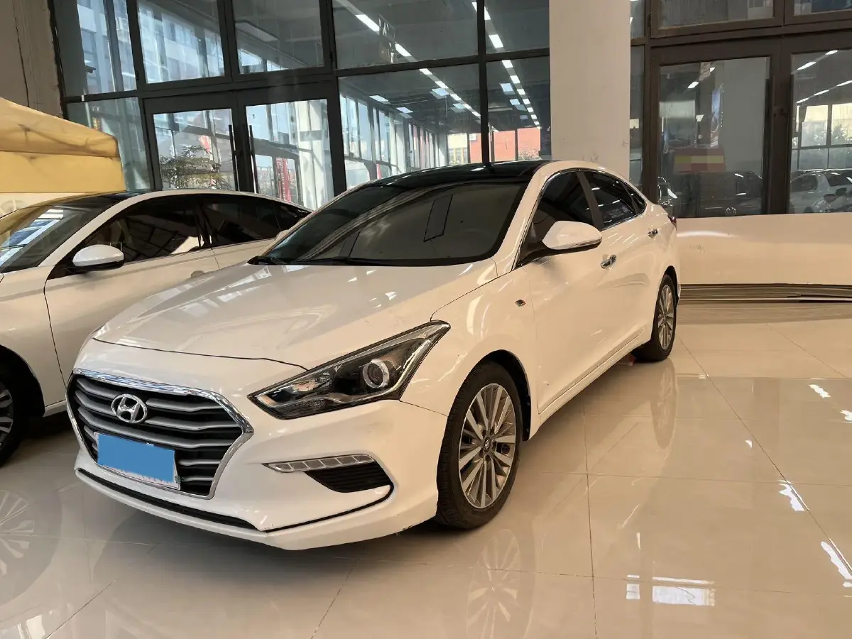 2019 Hyundai Mistra 1.8L 143HP L4 6AT