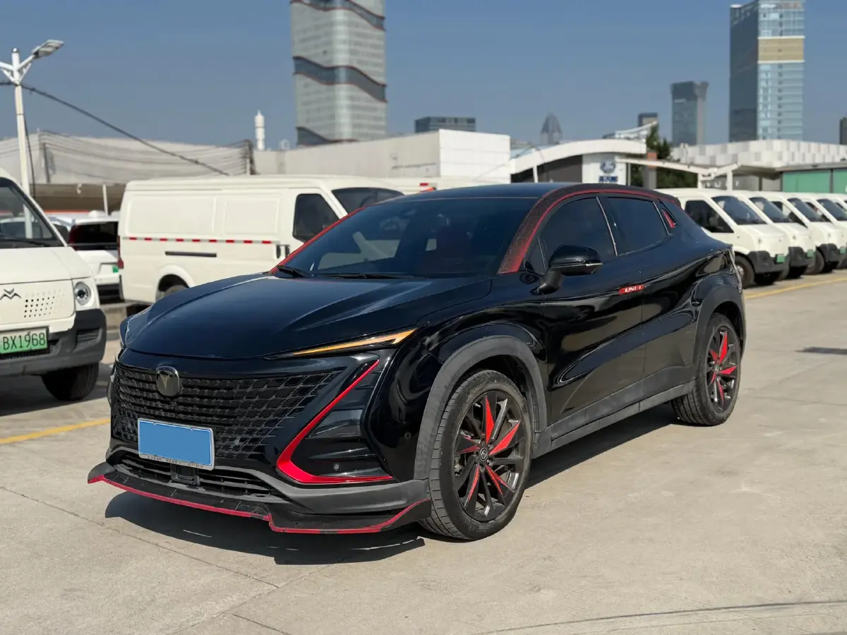 2020 ChangAn UNI-T 1.5T 180HP L4 7DCT