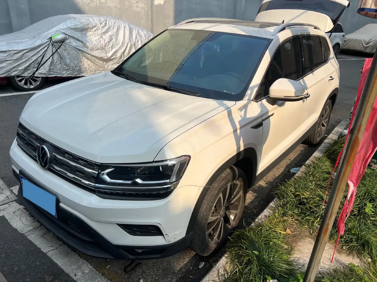 2021 Volkswagen Tharu 1.4T 150HP L4 7DCT