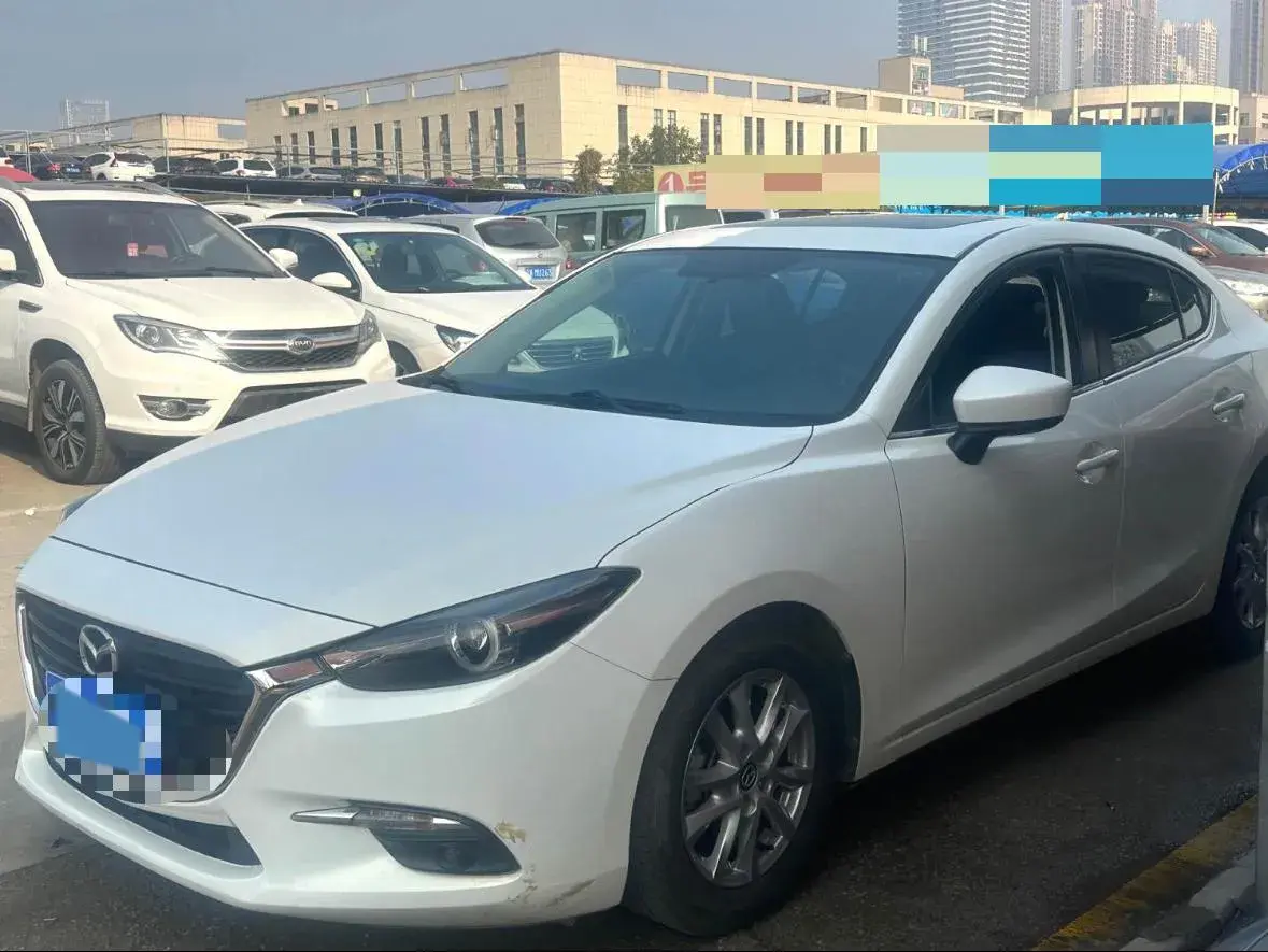 2017 Mazda 3 Axela 1.5L 117HP L4 6AT