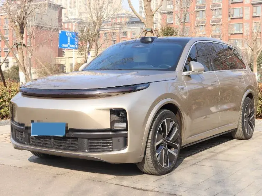 2022 Li L9 Range Extended 154HP REEV 42.6KWH