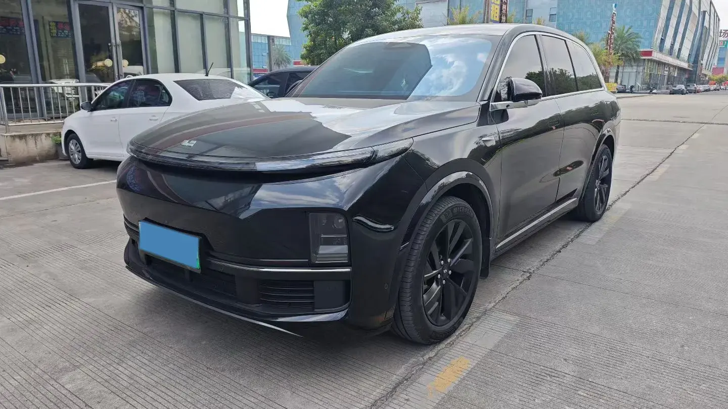 2023 Li L8 Range Extended 154HP REEV 40.9KWH