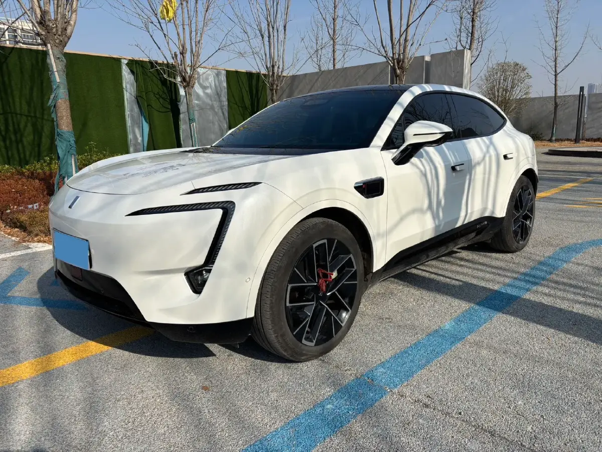 2023 Avatr 11 BEV 116KWH
