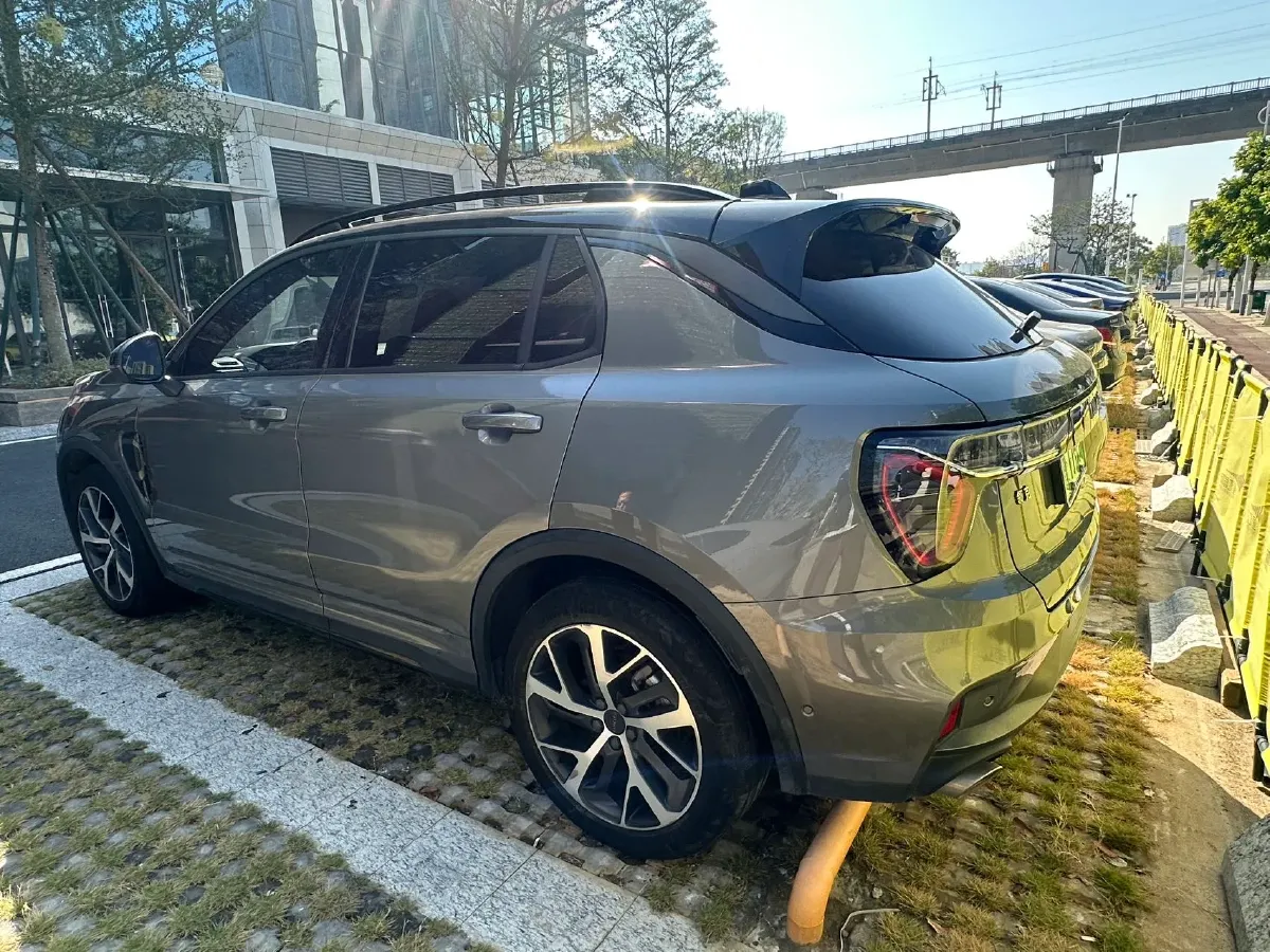 2021 LYNK&CO 01 EM-P 1.5T 180HP L3 7DCT PHEV 17.7KWH,autocango,china used car exporter,china ev exporter,chinese used car exporter,chinese used ev exporter