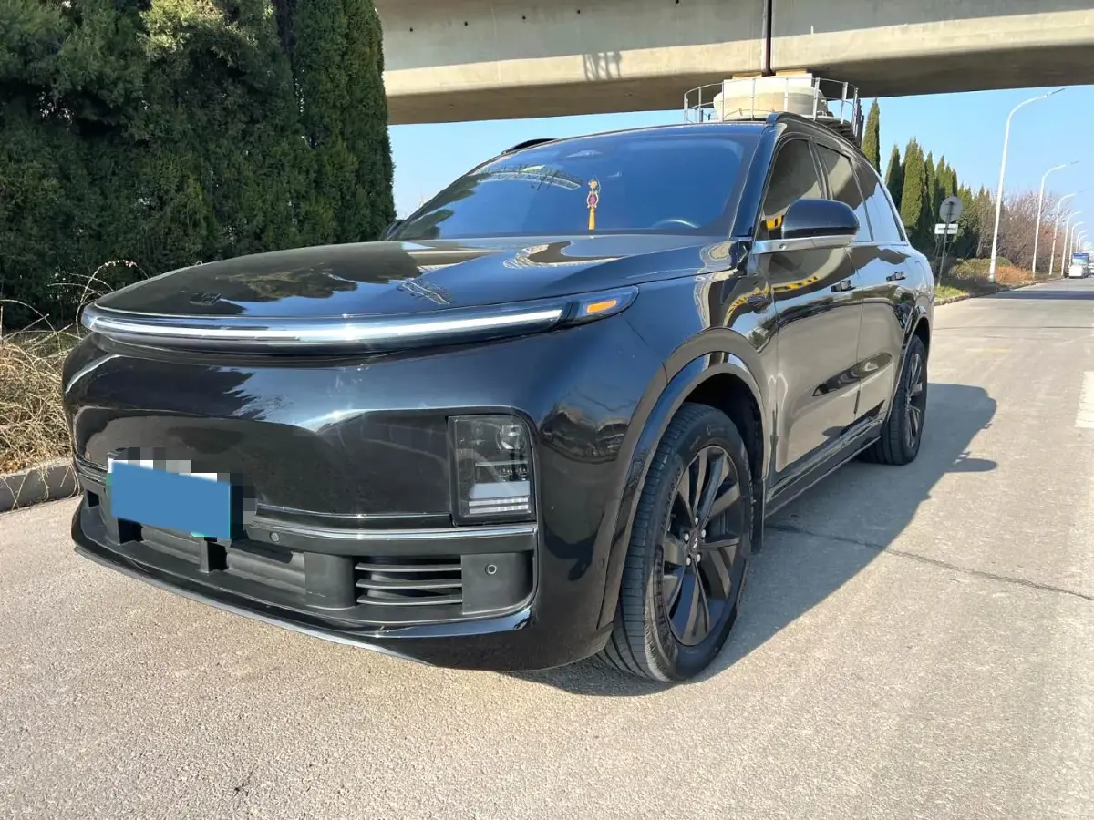 2023 Li L8 Range Extended 154HP REEV 40.9KWH