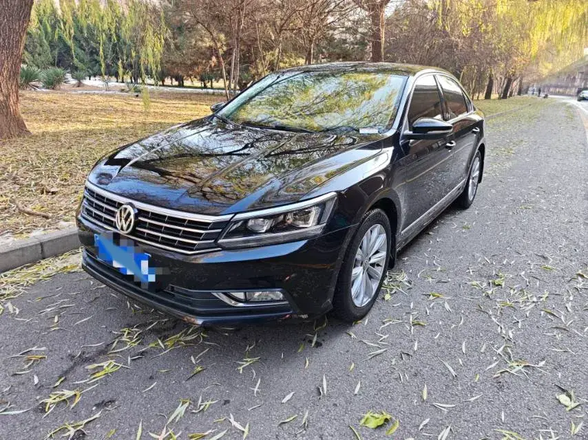 2017 Volkswagen Passat 1.8T 180HP L4 7DCT