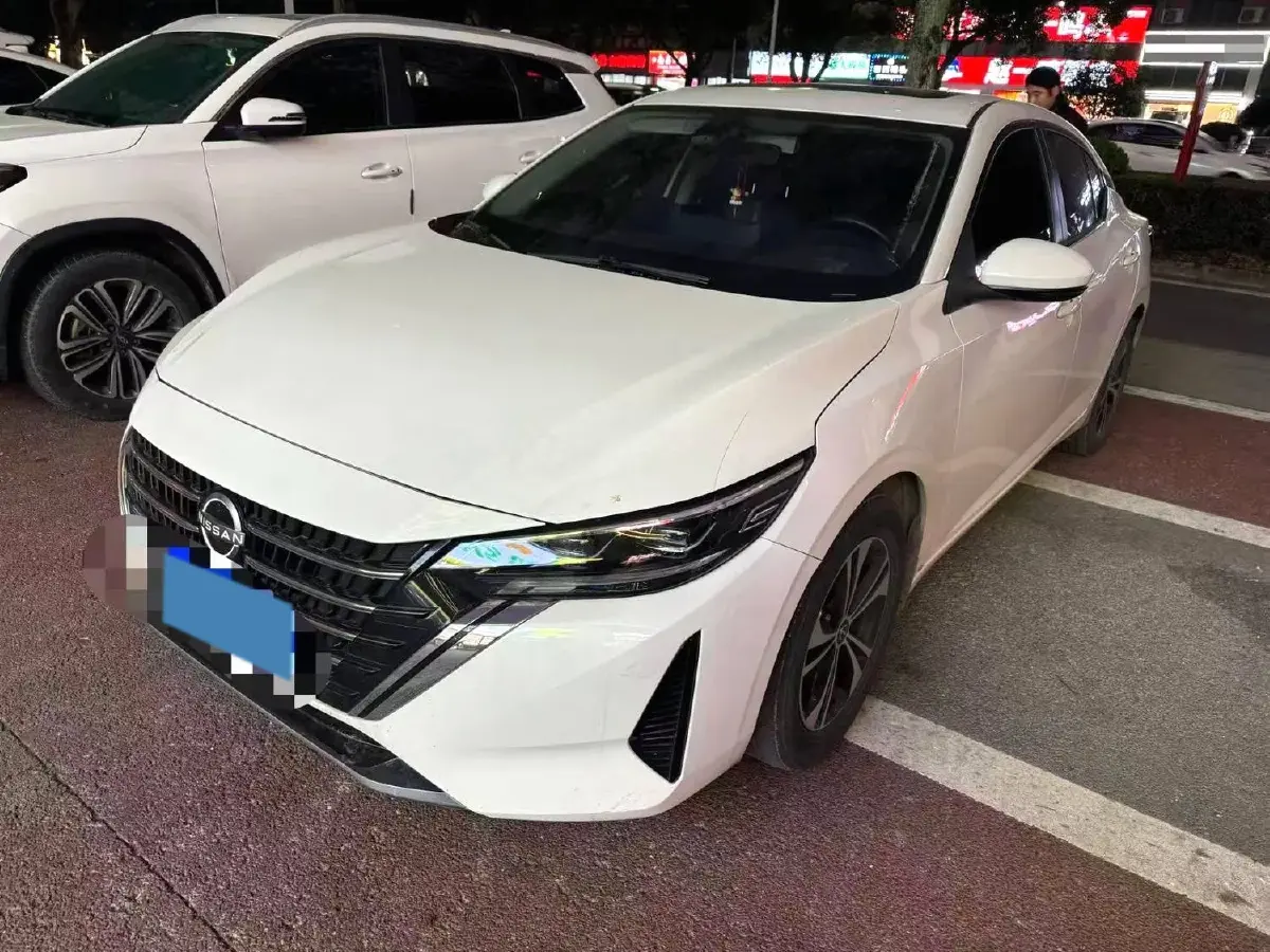 2023 Nissan Sylphy 1.6L 135HP L4 CVT