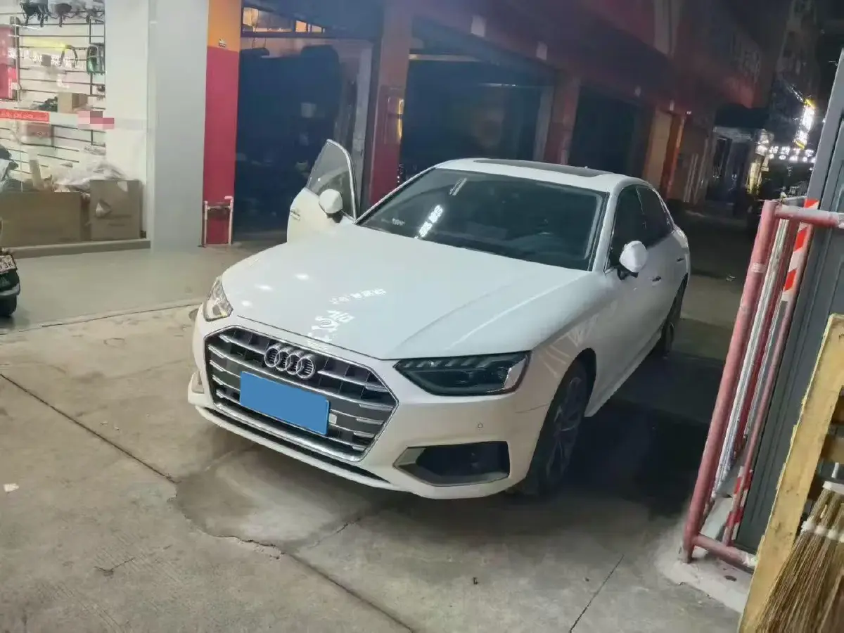 2020 Audi A4L 2.0T 190HP L4 7DCT