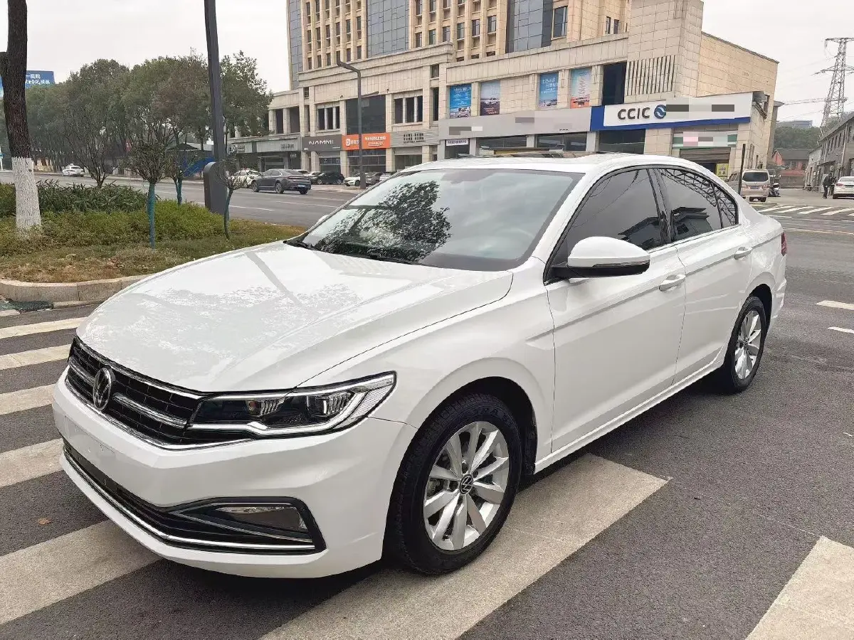 2021 Volkswagen Bora 1.5L 113HP L4 6AT