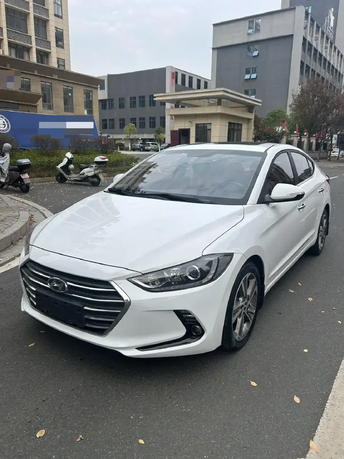 2016 Hyundai Elantra 1.6L 130HP L4 6AT