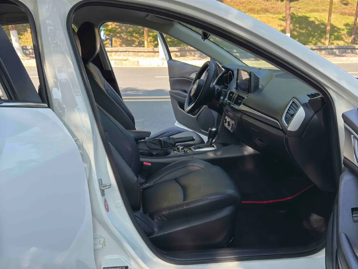 2019 Mazda 3 Axela 1.5L 117HP L4 6AT,autocango,china used car exporter,china ev exporter,chinese used car exporter,chinese used ev exporter
