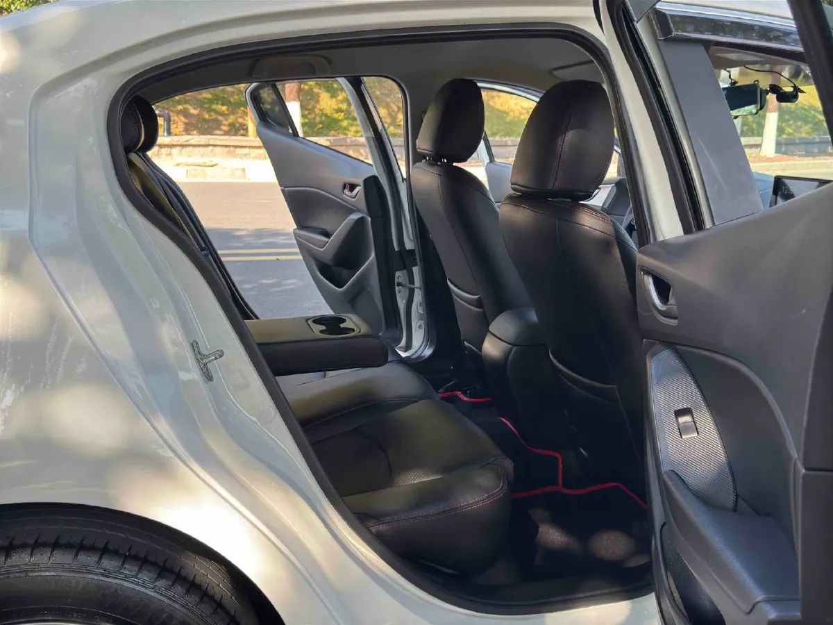 2019 Mazda 3 Axela 1.5L 117HP L4 6AT,autocango,china used car exporter,china ev exporter,chinese used car exporter,chinese used ev exporter