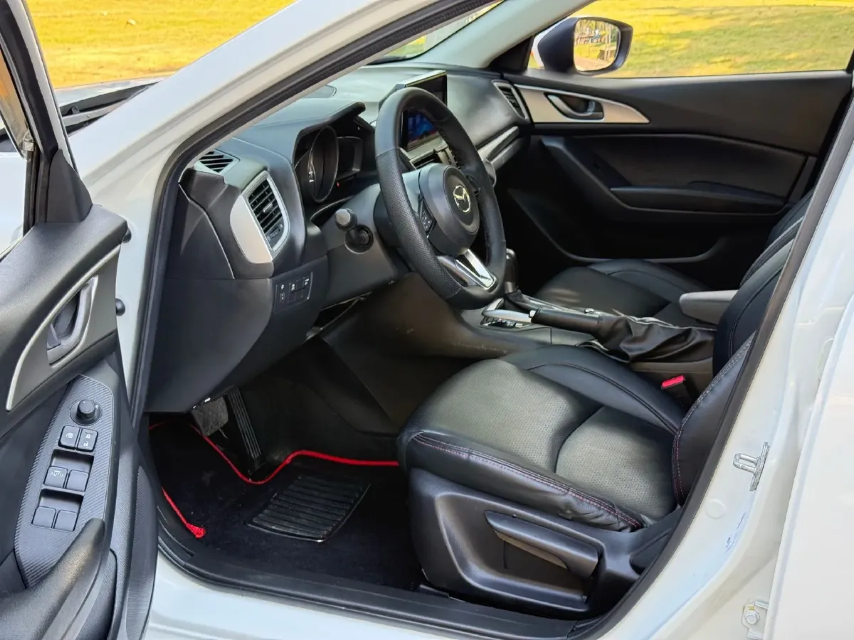 2019 Mazda 3 Axela 1.5L 117HP L4 6AT,autocango,china used car exporter,china ev exporter,chinese used car exporter,chinese used ev exporter