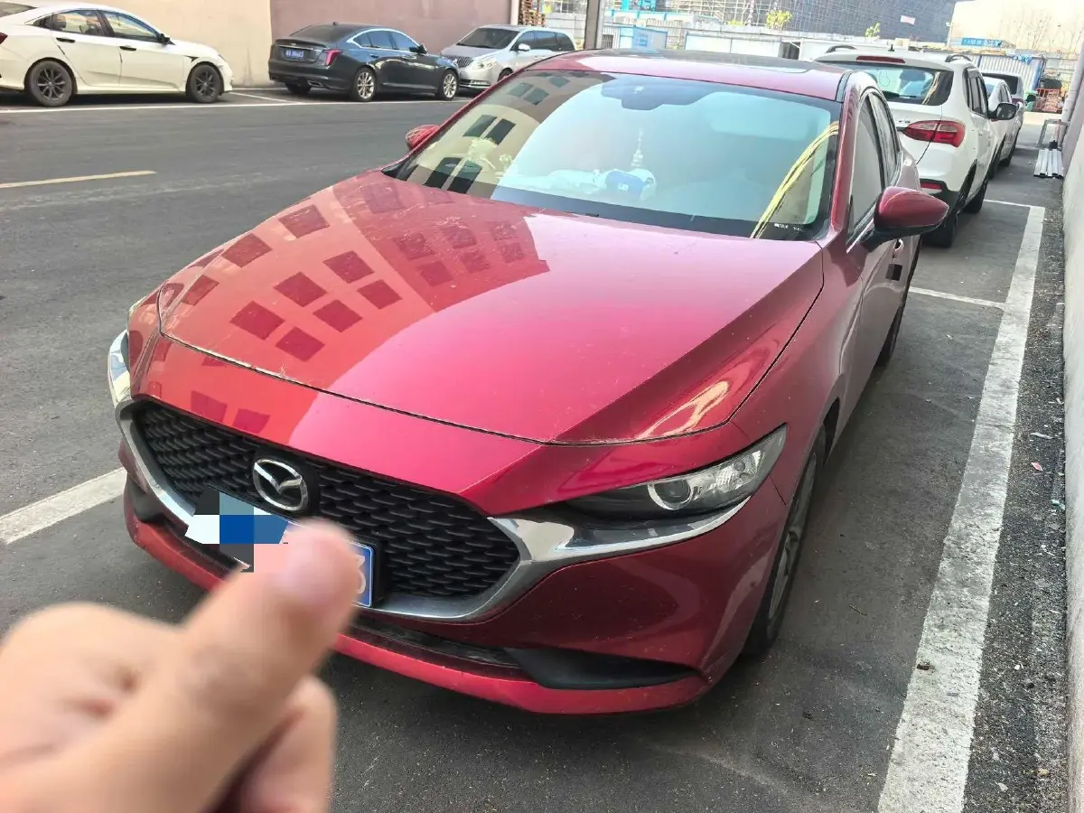 2020 Mazda 3 Axela 1.5L 117HP L4 6AT