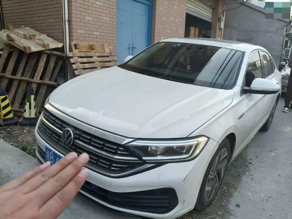 2021 Volkswagen Sagitar 1.4T 150HP L4 7DCT