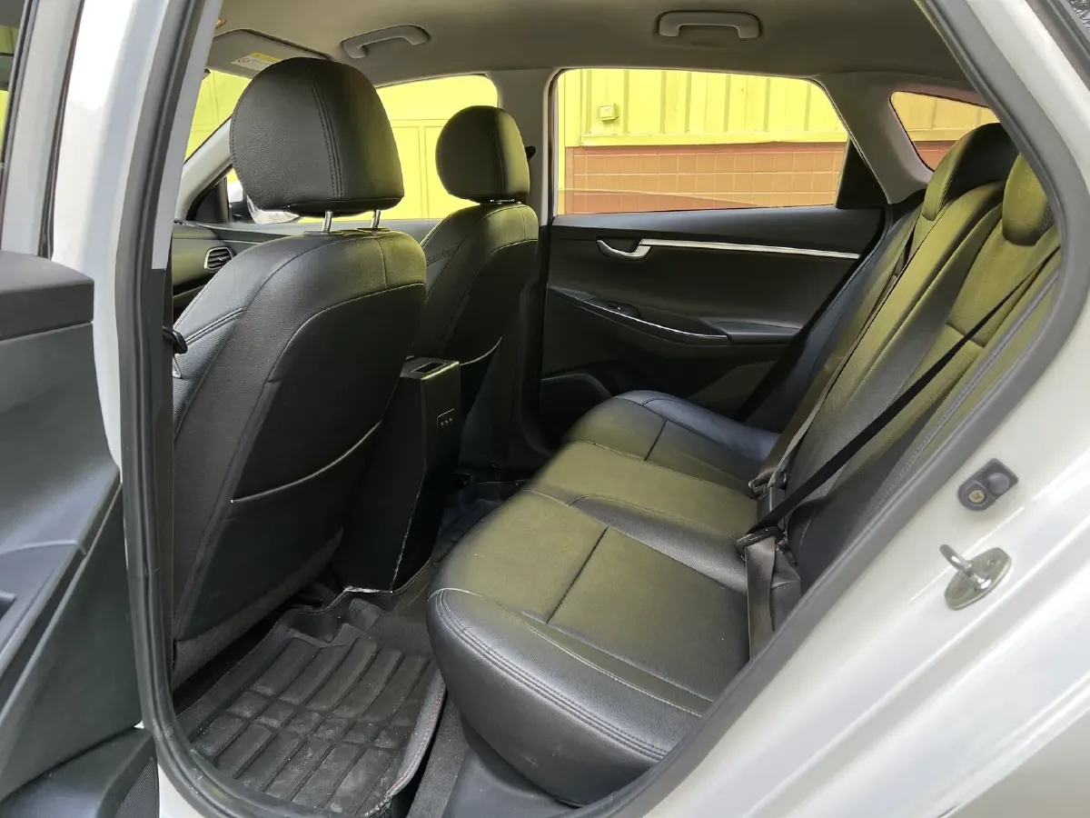 2018 Hyundai YiXing 1.6L 123HP L4 6AT,autocango,china used car exporter,china ev exporter,chinese used car exporter,chinese used ev exporter