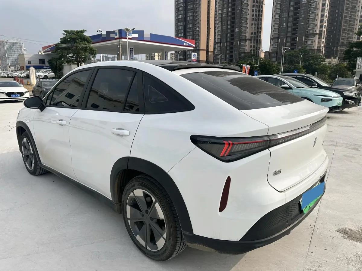 2024 Livan 7 BEV 50.4KWH,autocango,china used car exporter,china ev exporter,chinese used car exporter,chinese used ev exporter