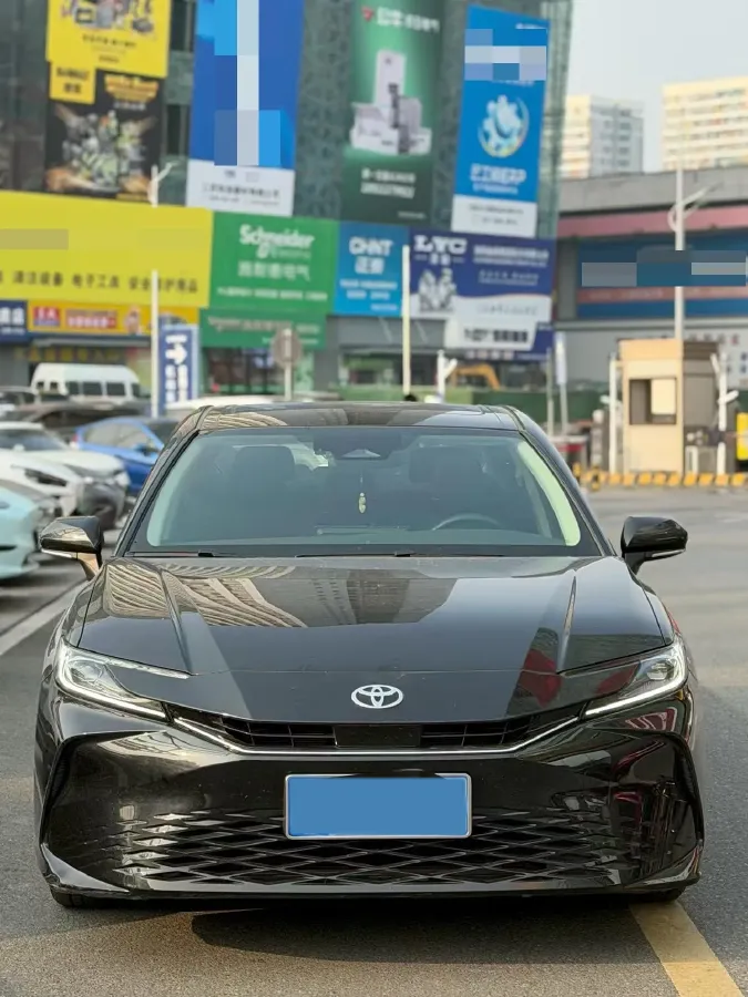 2024 Toyota Camry 2.0L 152HP L4 E-CVT Hybrid,autocango,china used car exporter,china ev exporter,chinese used car exporter,chinese used ev exporter