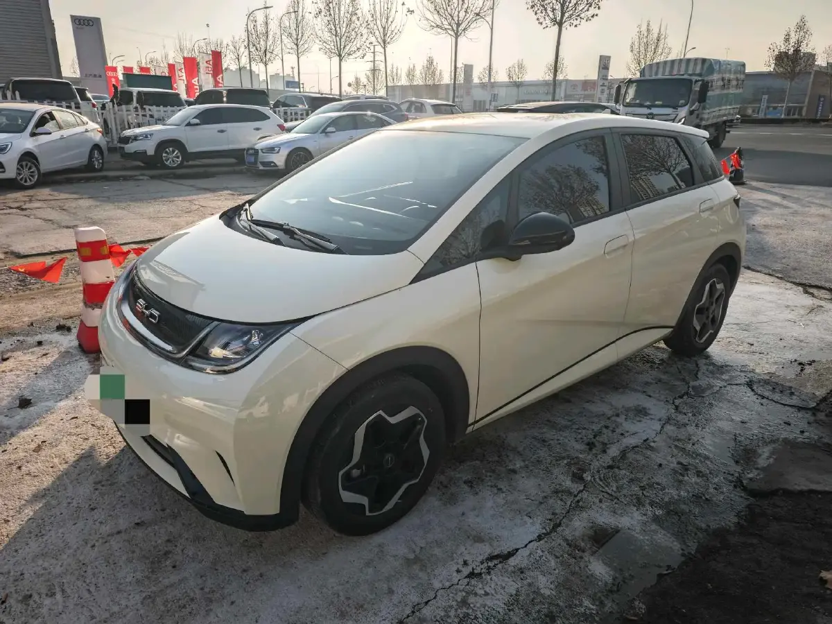 2021 Ford Escort 1.5L 122HP L3 6AT