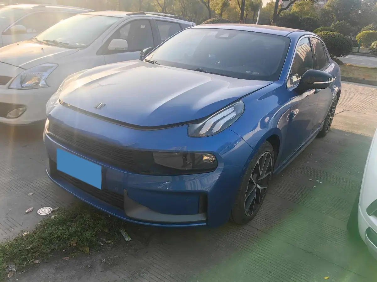 2021 LYNK&CO 03 2.0T 190HP L4 6AT