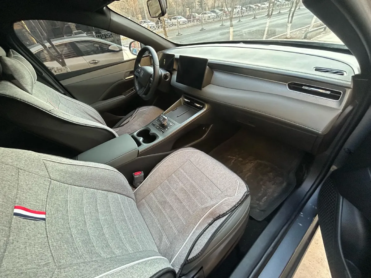 2025 BYD Qin Plus 1.5L 101HP L4 E-CVT PHEV 7.68KWH,autocango,china used car exporter,china ev exporter,chinese used car exporter,chinese used ev exporter