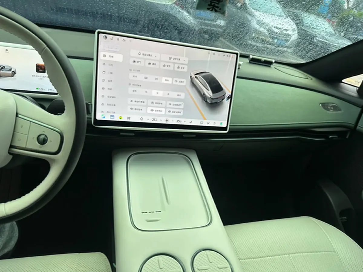 2025 Nissan N7 BEV,autocango,china used car exporter,china ev exporter,chinese used car exporter,chinese used ev exporter