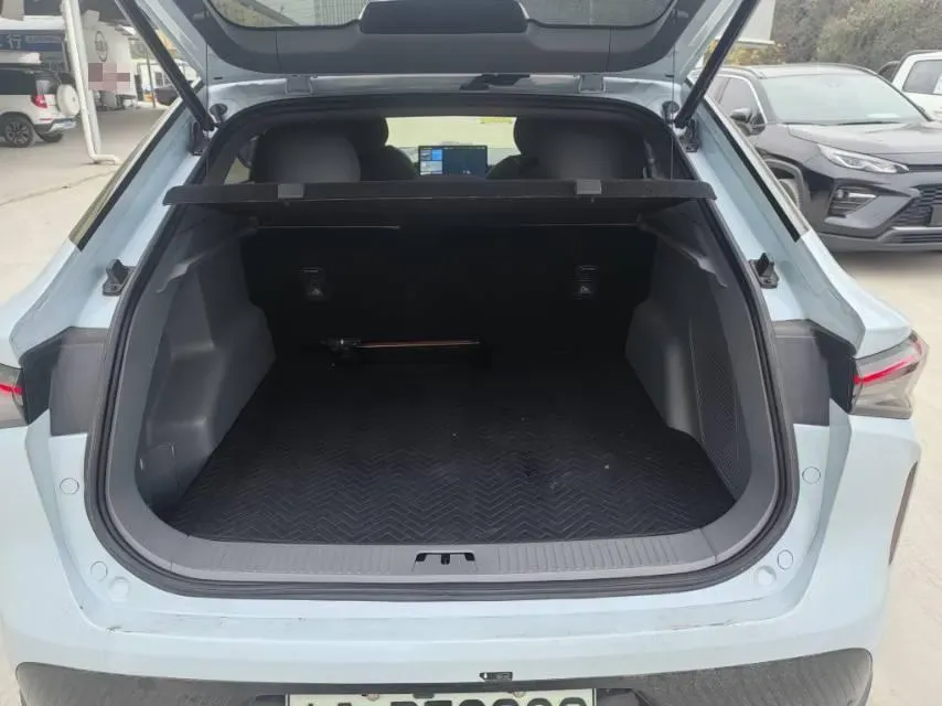 2023 Livan 7 BEV 50.4KWH,autocango,china used car exporter,china ev exporter,chinese used car exporter,chinese used ev exporter