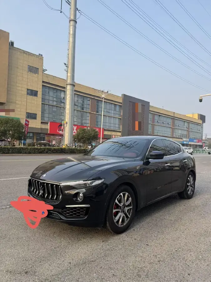 2022 Maserati Levante 2.0T 330HP L4 8AT