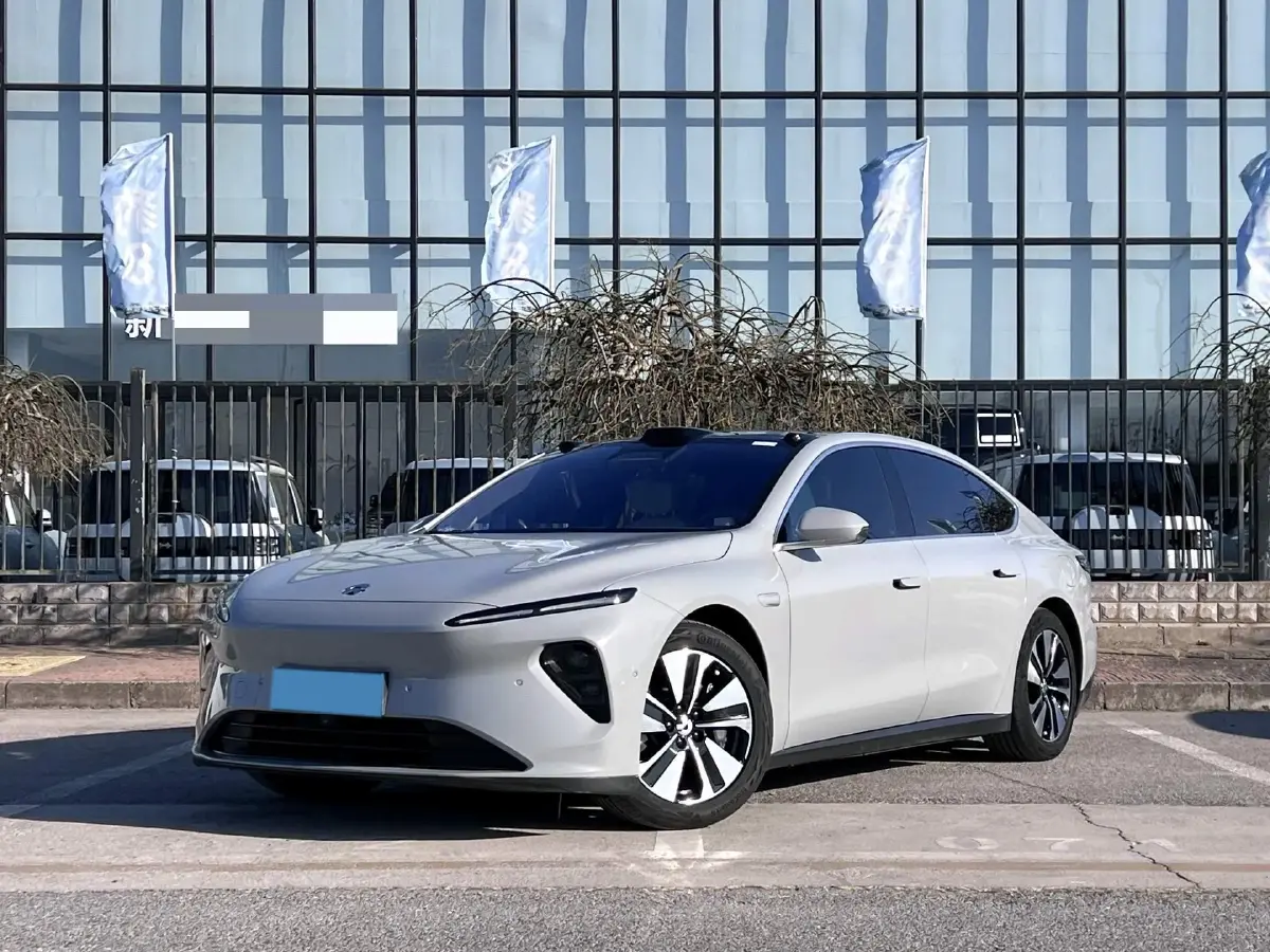 2022 NIO ET7 BEV 75KWH