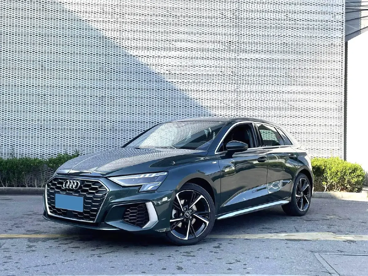 2022 Audi A3 1.4T 150HP L4 7DCT