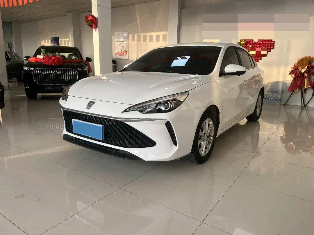 2026 Roewe i5 1.5L 129HP L4 CVT