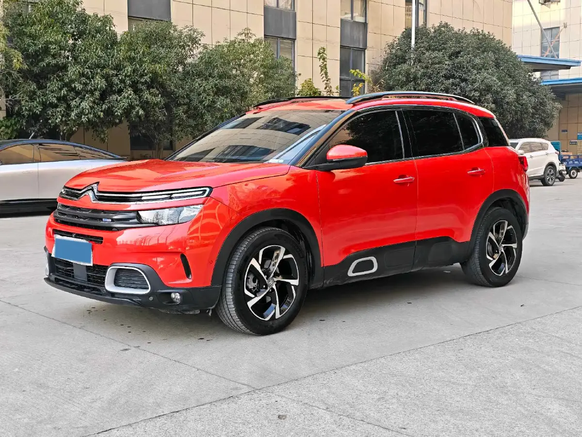 2017 Citroen C5 Aircross 1.6T 167HP L4 6AT