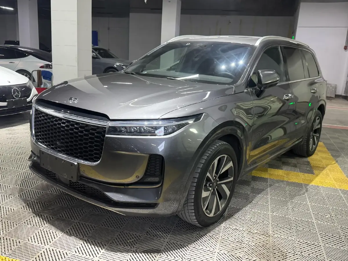 2021 Li ONE Range Extended 131HP REEV 40.5KWH