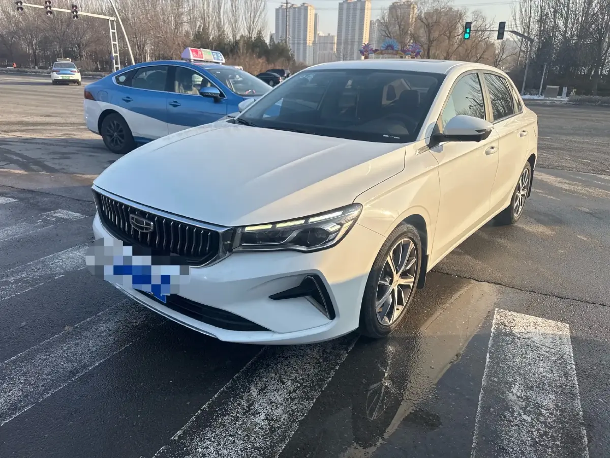 2022 Geely Emgrand 1.5L 114HP L4 CVT
