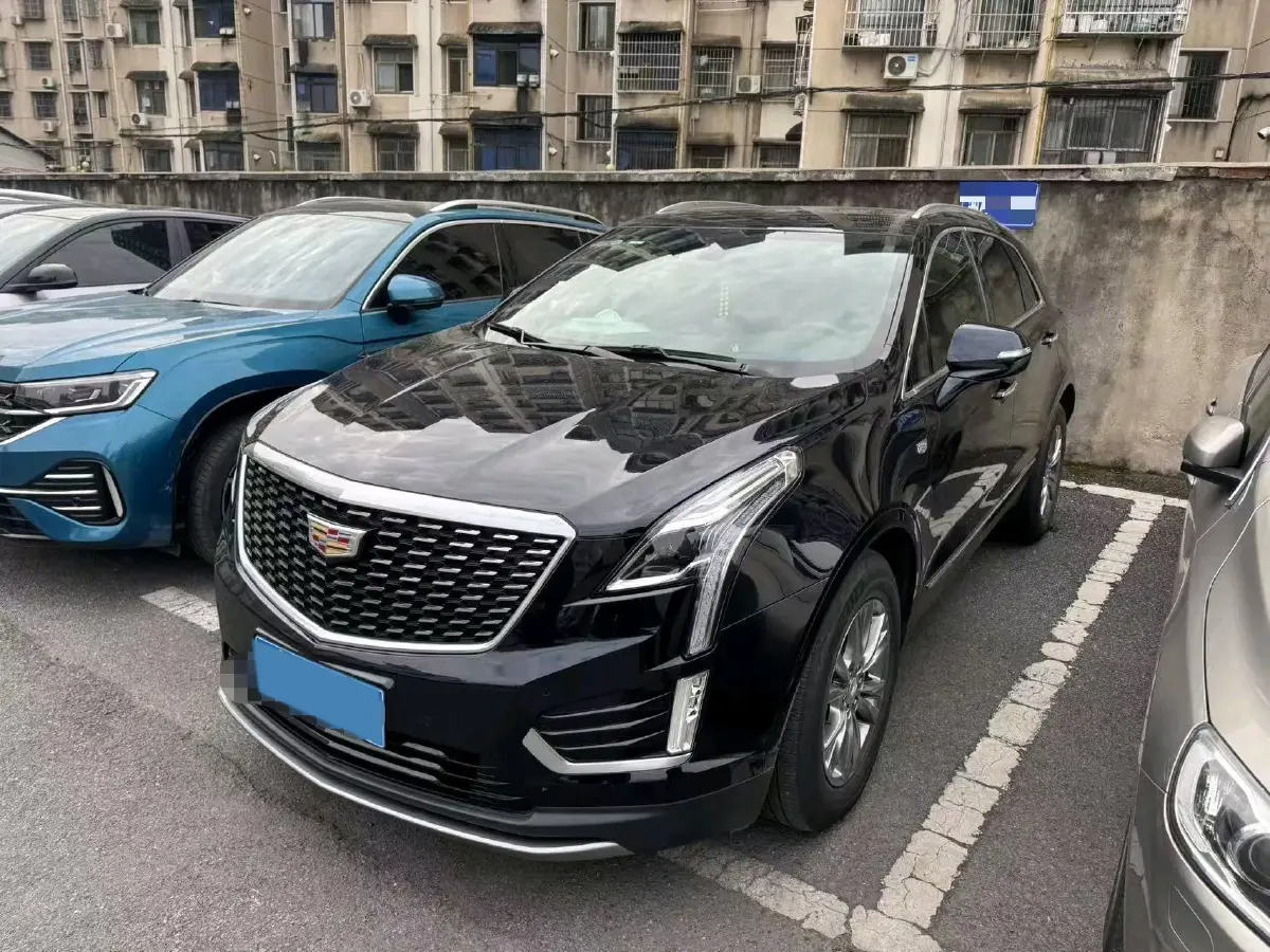 2021 Cadillac XT5 2.0T 237HP L4 9AT