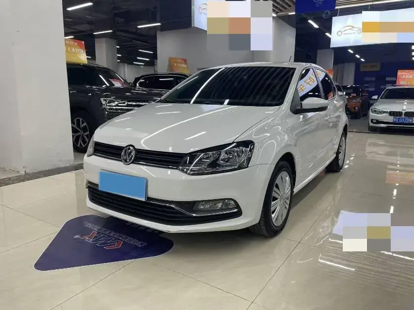 2016 Volkswagen Polo 1.6L 110HP L4 6AT