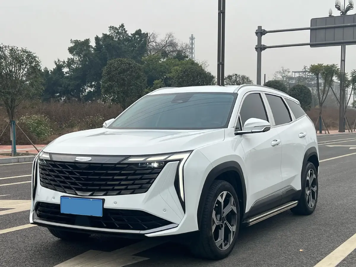 2023 Geely StarRay 1.5T 181HP L4 7DCT